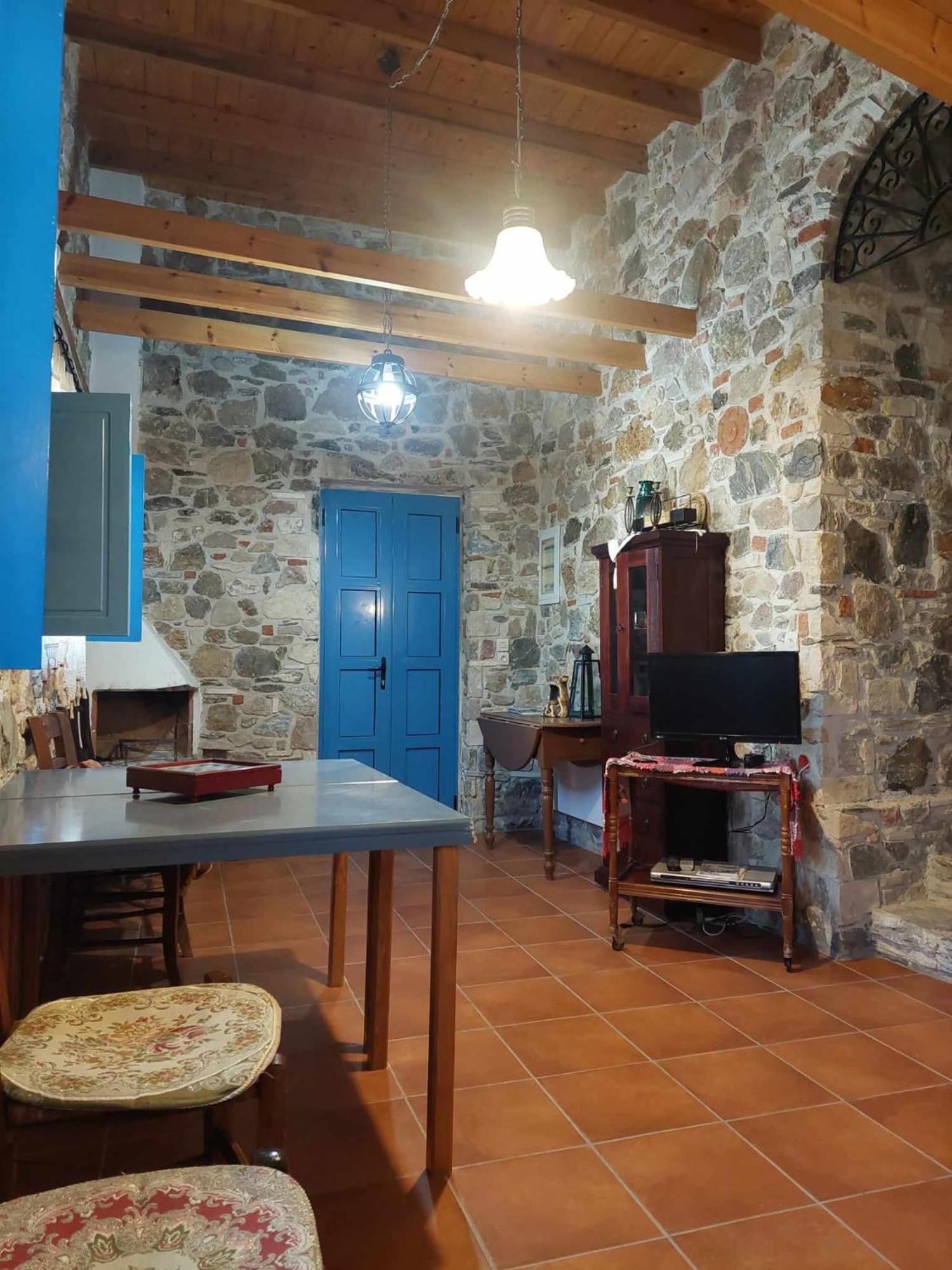 Seaview Villa Asfendiou エクステリア 写真
