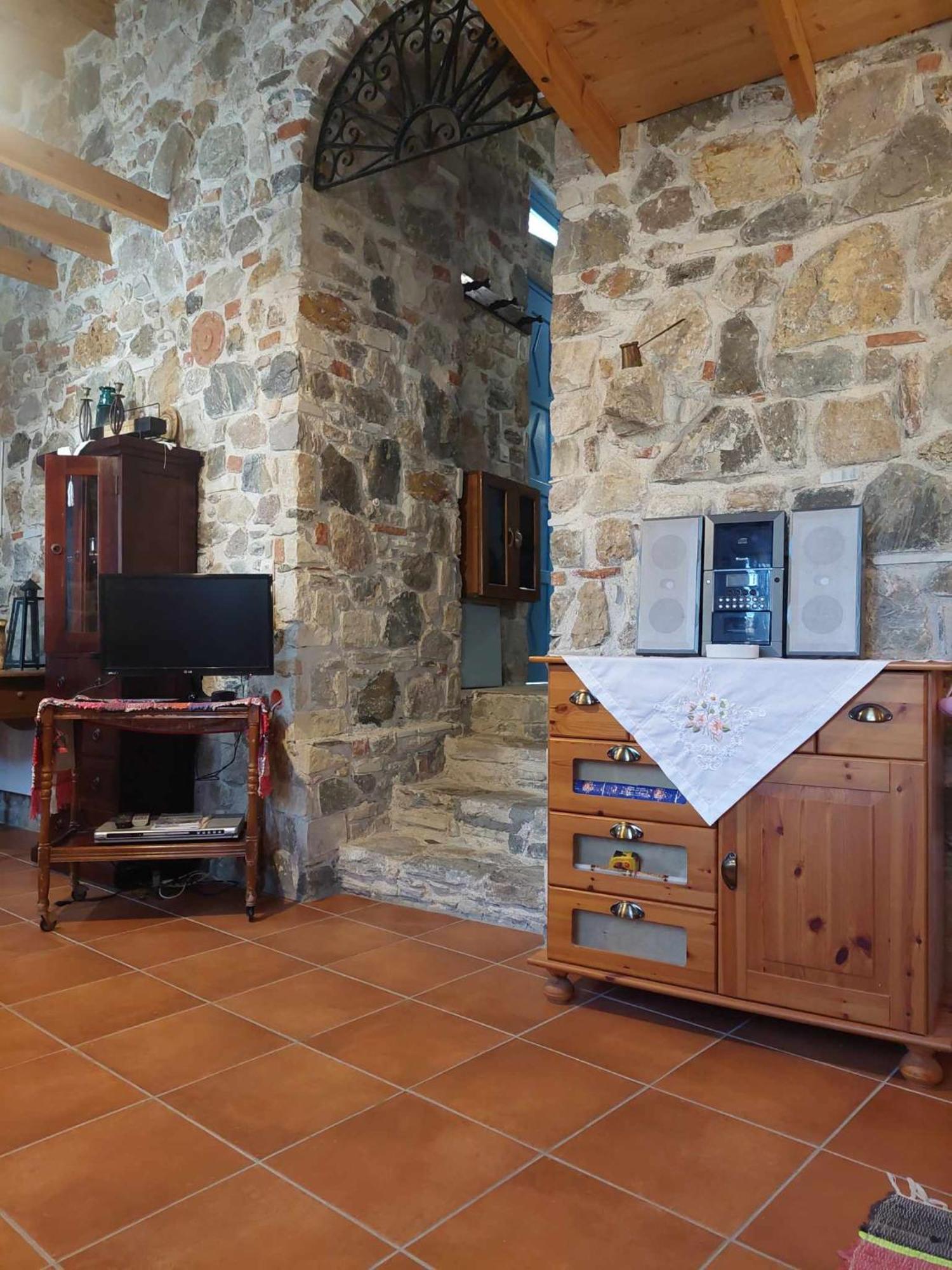 Seaview Villa Asfendiou エクステリア 写真
